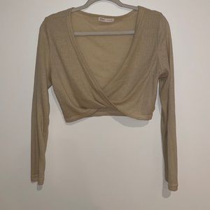 💖Bundle It!💖 Light Tan V-neck Long Sleeve Cropped Shirt